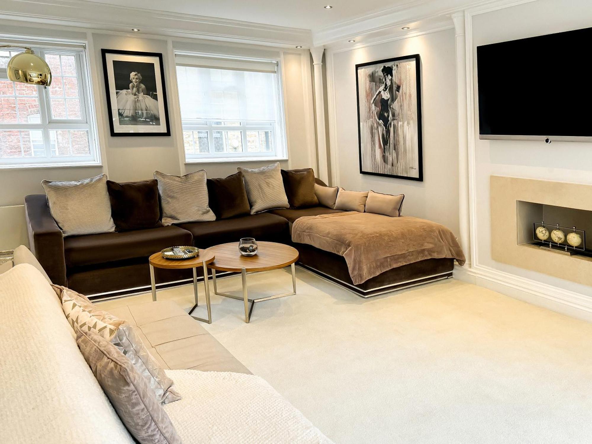 Opulent Mayfair 2 Bedroom House With Rooftop By Hyde Park London Exterior photo